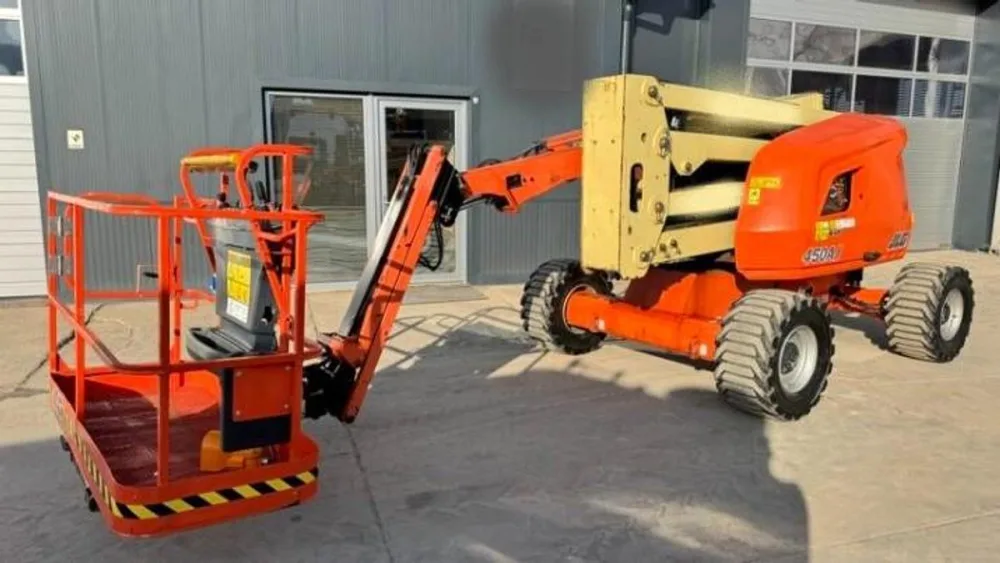 2015 JLG 450 AJ