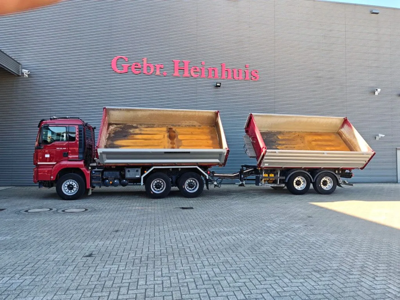 MAN TGS 26.460 6x4 + Schwarzmuller Z2 - 3