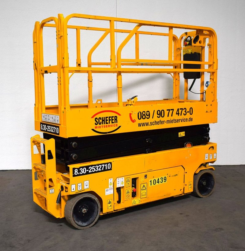 Arbeitsbühne JCB 8.30 (2017)