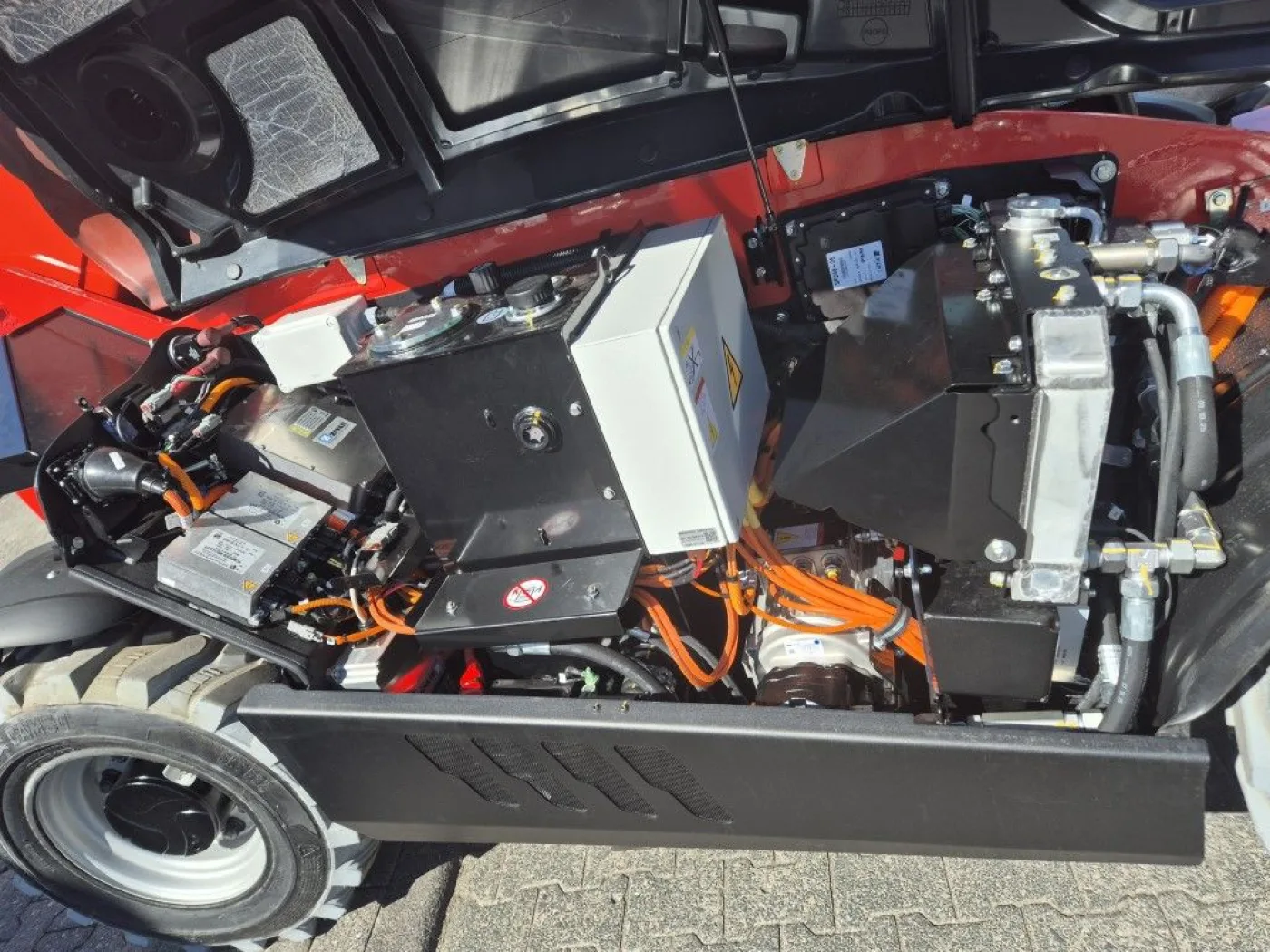 Manitou MT625 E 100Volt - 6