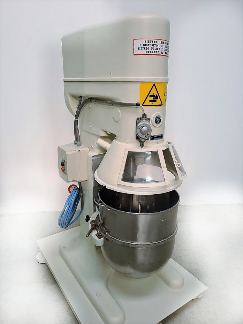 MESCOLATORE IMPASTATRICE PLANETARIA
