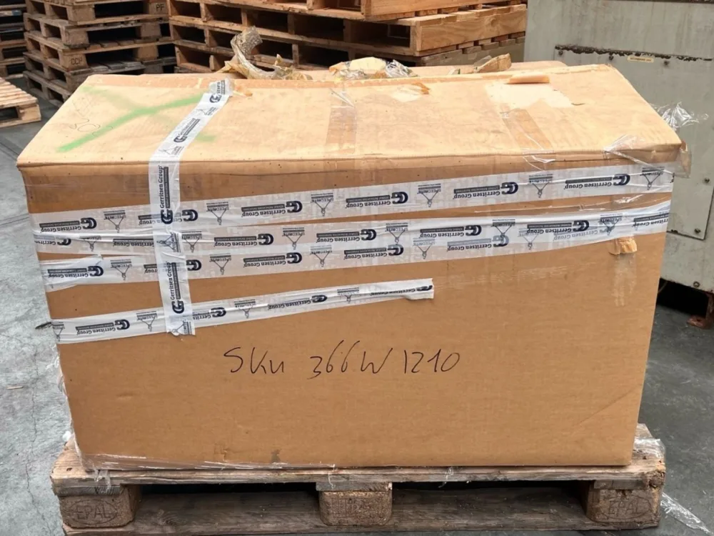 QVF Glasstechnik Distillation column + top condensor - Distillation