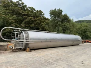 STAINLESS STEEL TANK 70,000 LITRES INSULATED WITH LOAD CELLS