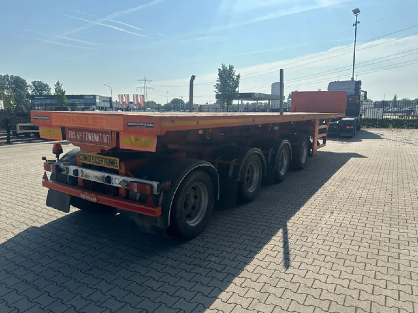 Nooteboom OVB-73-04 73 tons Ballast trailer / 4 axles / 3 hydraulic steering axles - 5