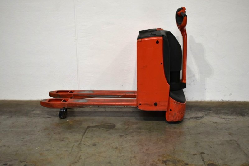 Niederhubwagen Linde T 18 1152 (2019)
