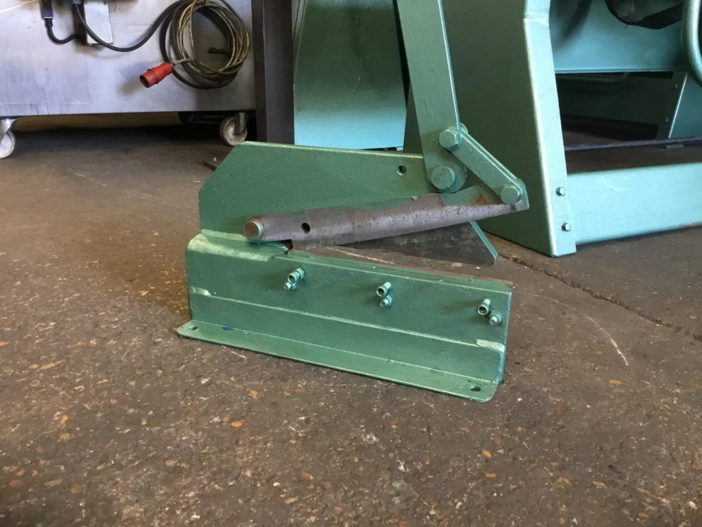 Lever Cropper/Shear 12" - WNS - W. Neal Services Ltd - 3