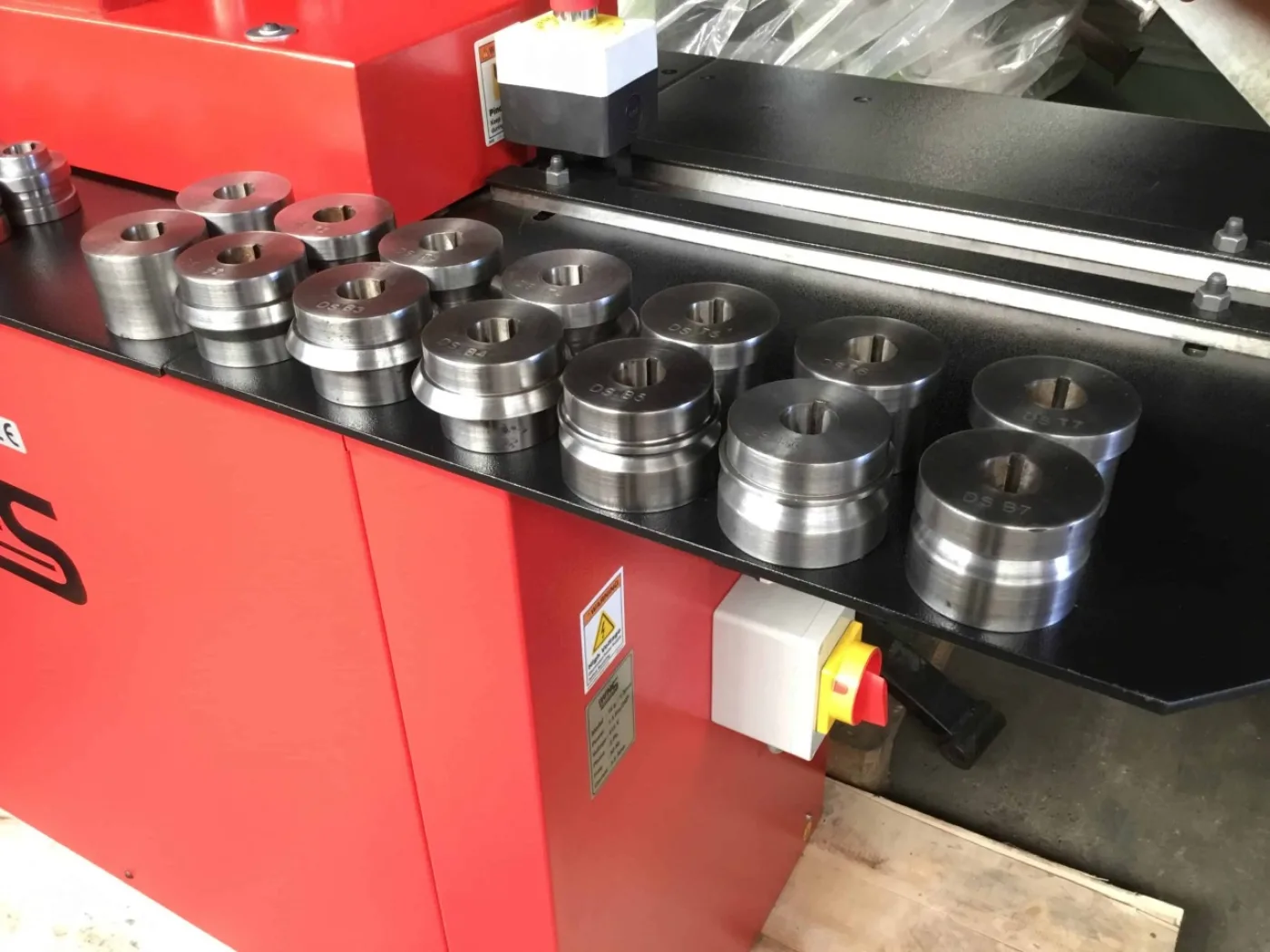 WNS Lockformer/Rollformer Auxiliary Rolls - WNS - W. Neal Services Ltd - 4