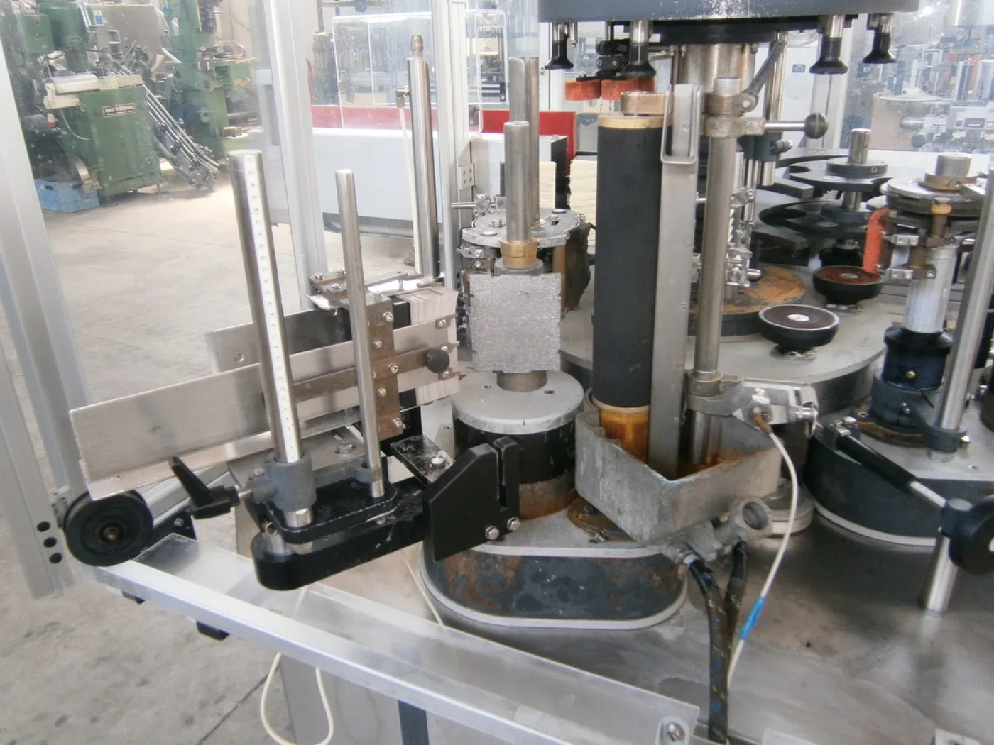 LABELLING GLUE MACHINE CAVAGNINO E GATTI MODEL CG84 FR2/6 SECOND-HAND MACHINE - 6