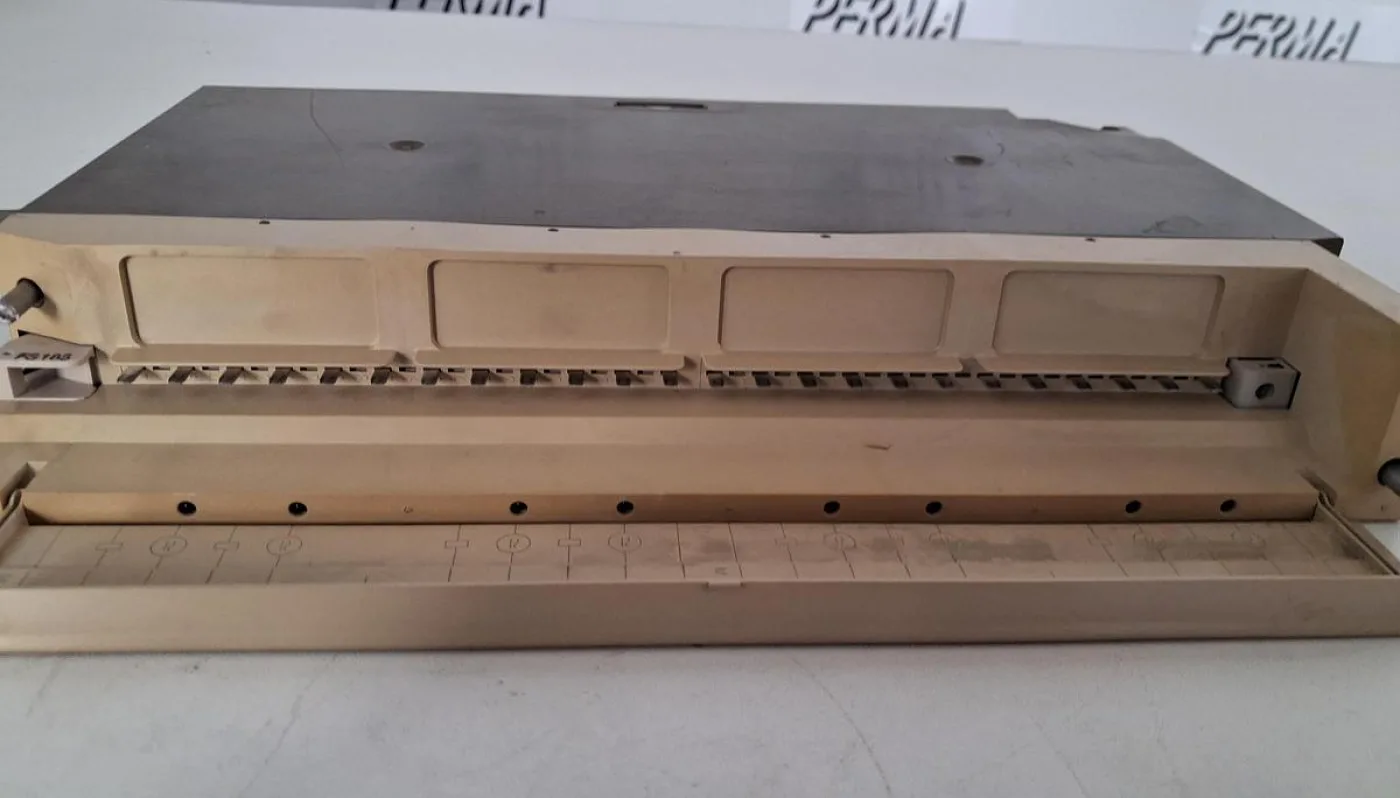Siemens SIMATIC S5 6ES5 458-7LB11 Digital Output Module - 5