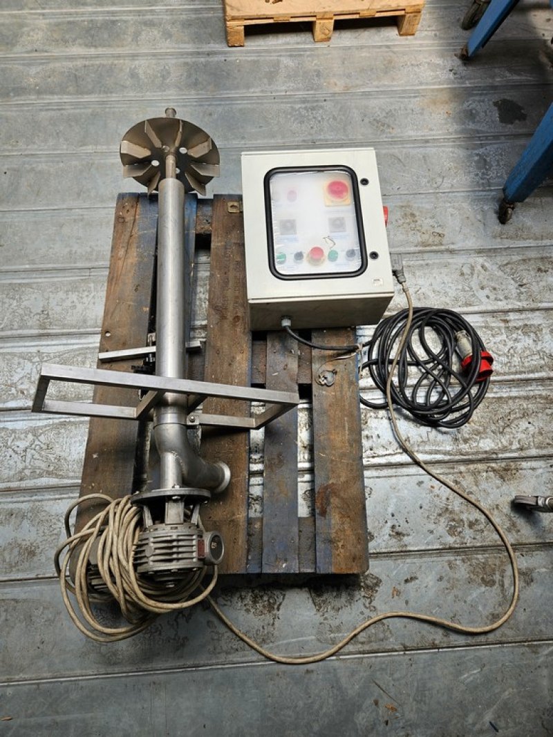 MOTORIZED ROTATING SPRAYER WITH CONTROL PANEL, SECOND-HAND EQUIPMENT