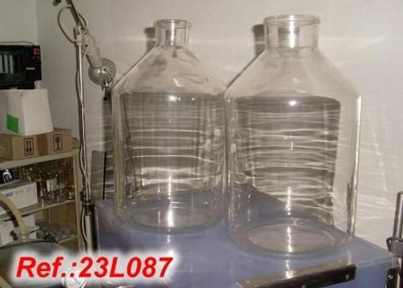 MATERIAL DE VIDRIO DIVERSO PARA LABORATORIO