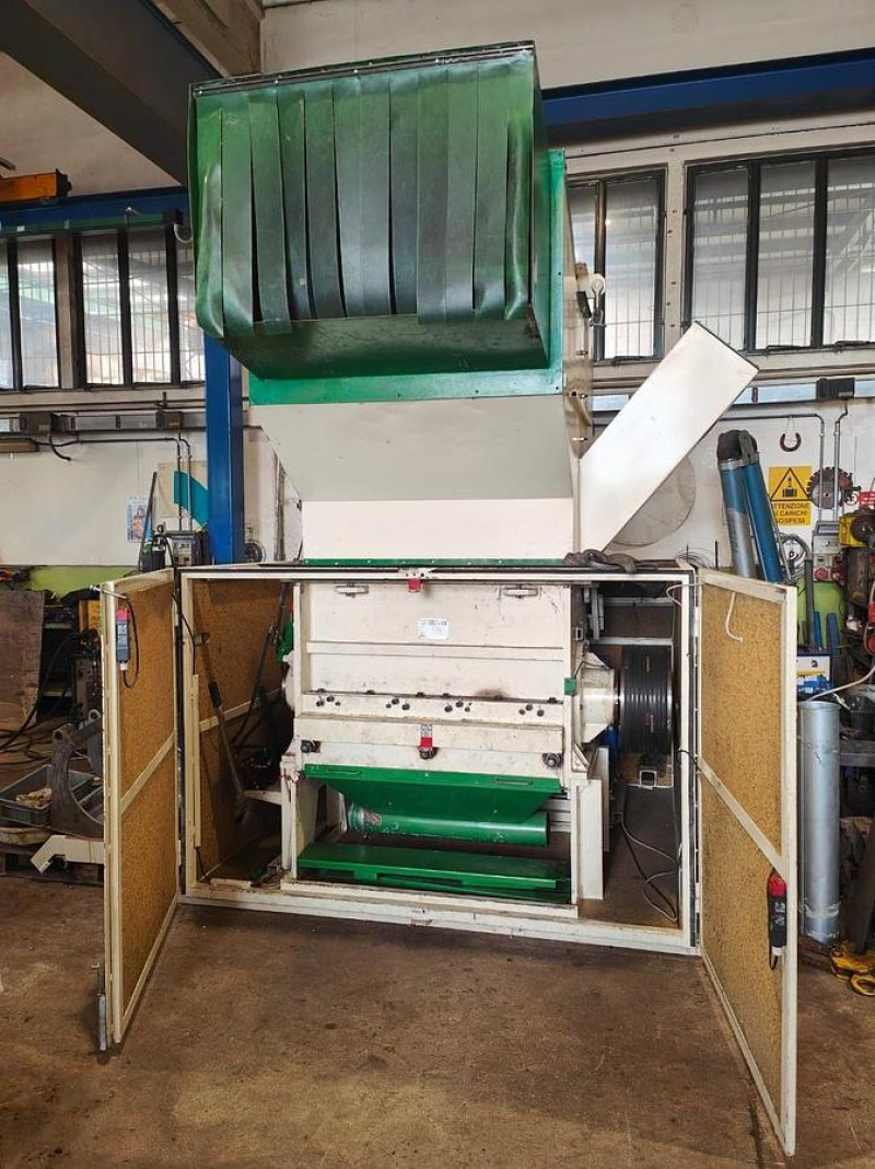 2009 ADLER BUZZI AD 120 RI0068
