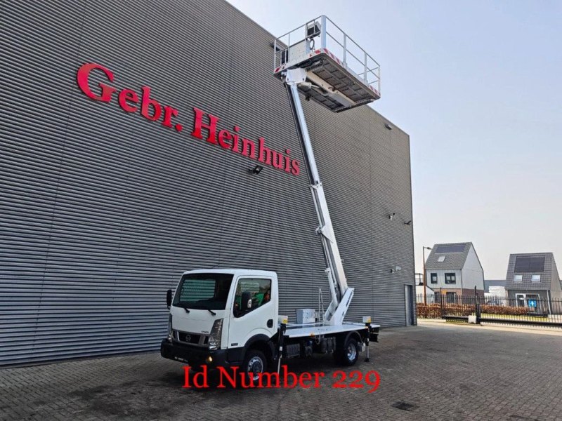 Nissan Cabstar 35.13 NT400 Multitel MS100