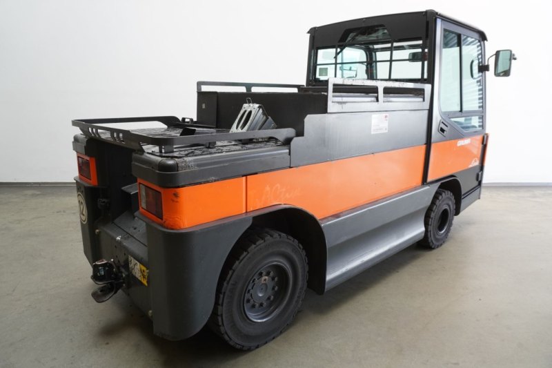 Schlepper Linde P 250 127-05 (2016)