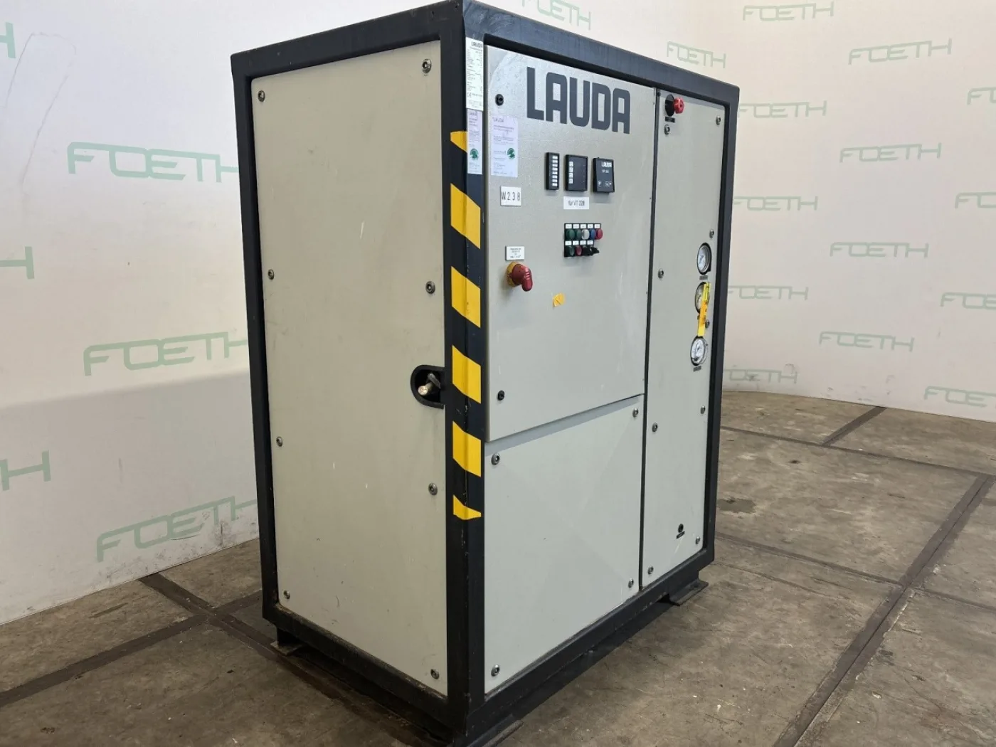 Lauda SUK 350 W - Temperature control unit - 4