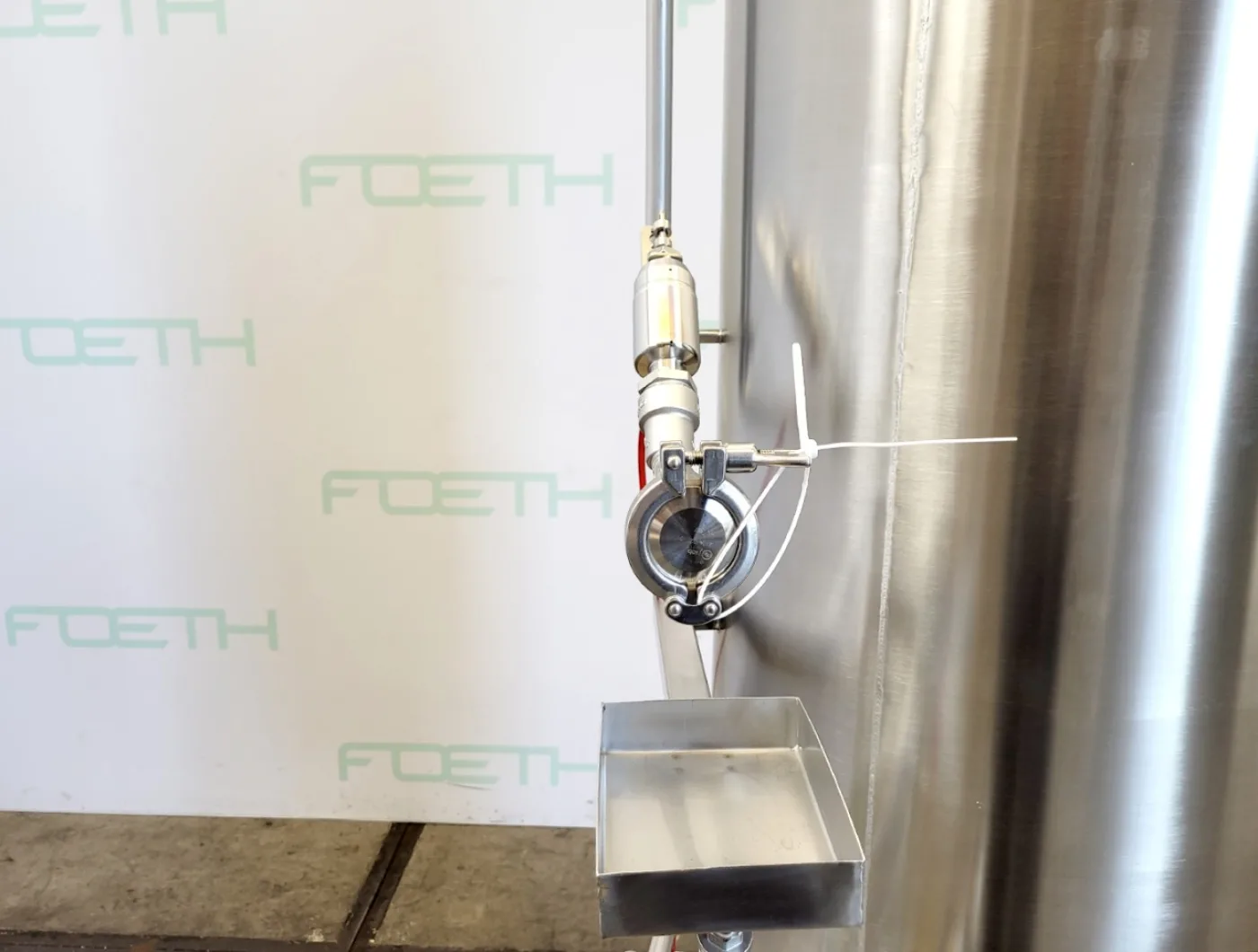 Inotec 250 Ltr - Vertical tank - 4