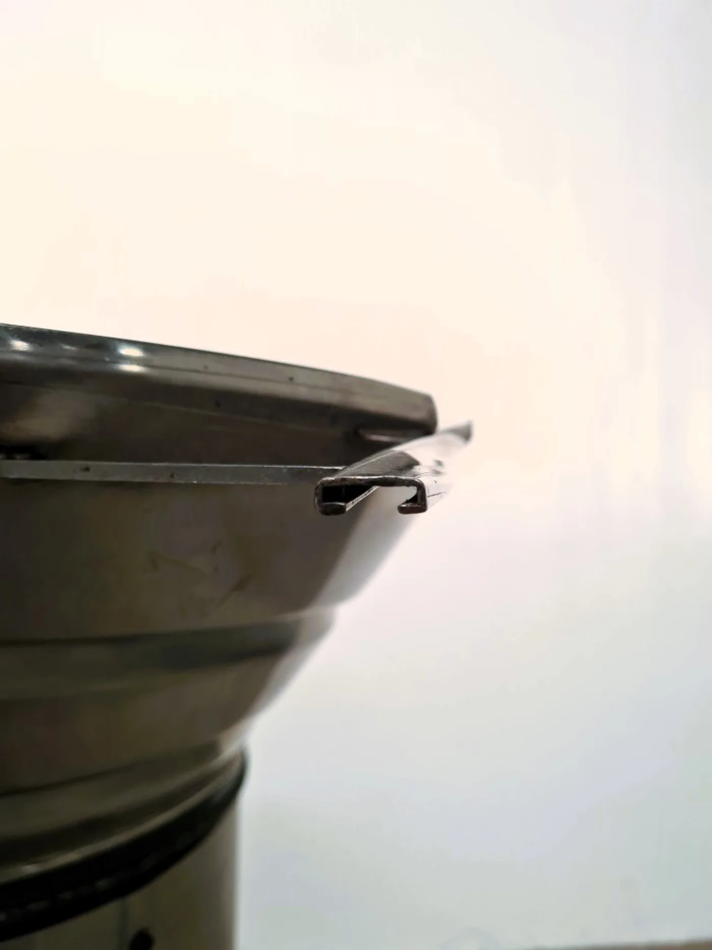 ALIMENTATORE VIBRANTE A TAZZA – 3 MASTER – MOD. 35D 3000 - 3