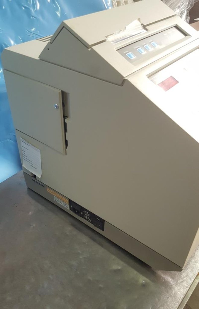 RILEVATORE FLUORIMETRO – PERKIN ELMER – MOD. LC 240