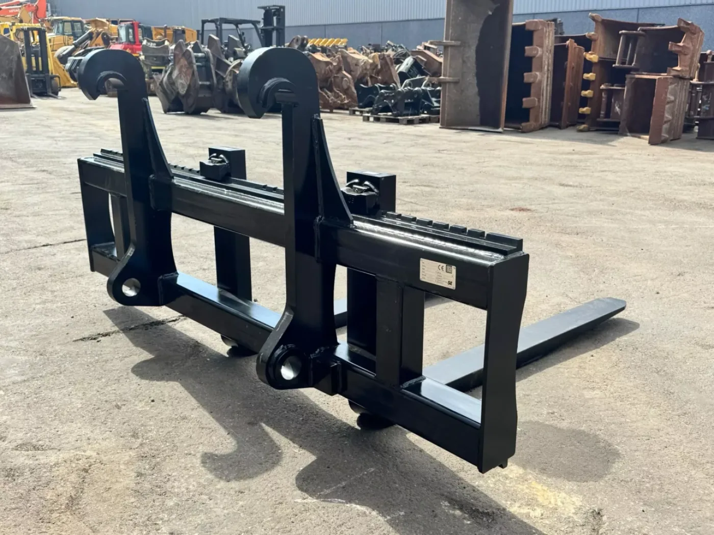 Pallet forks L150-L220 Mech 11 Ton 2400/1600mm - 3