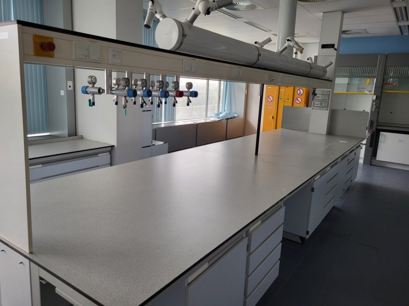 1914 – Used S+B Island table (600 cm)