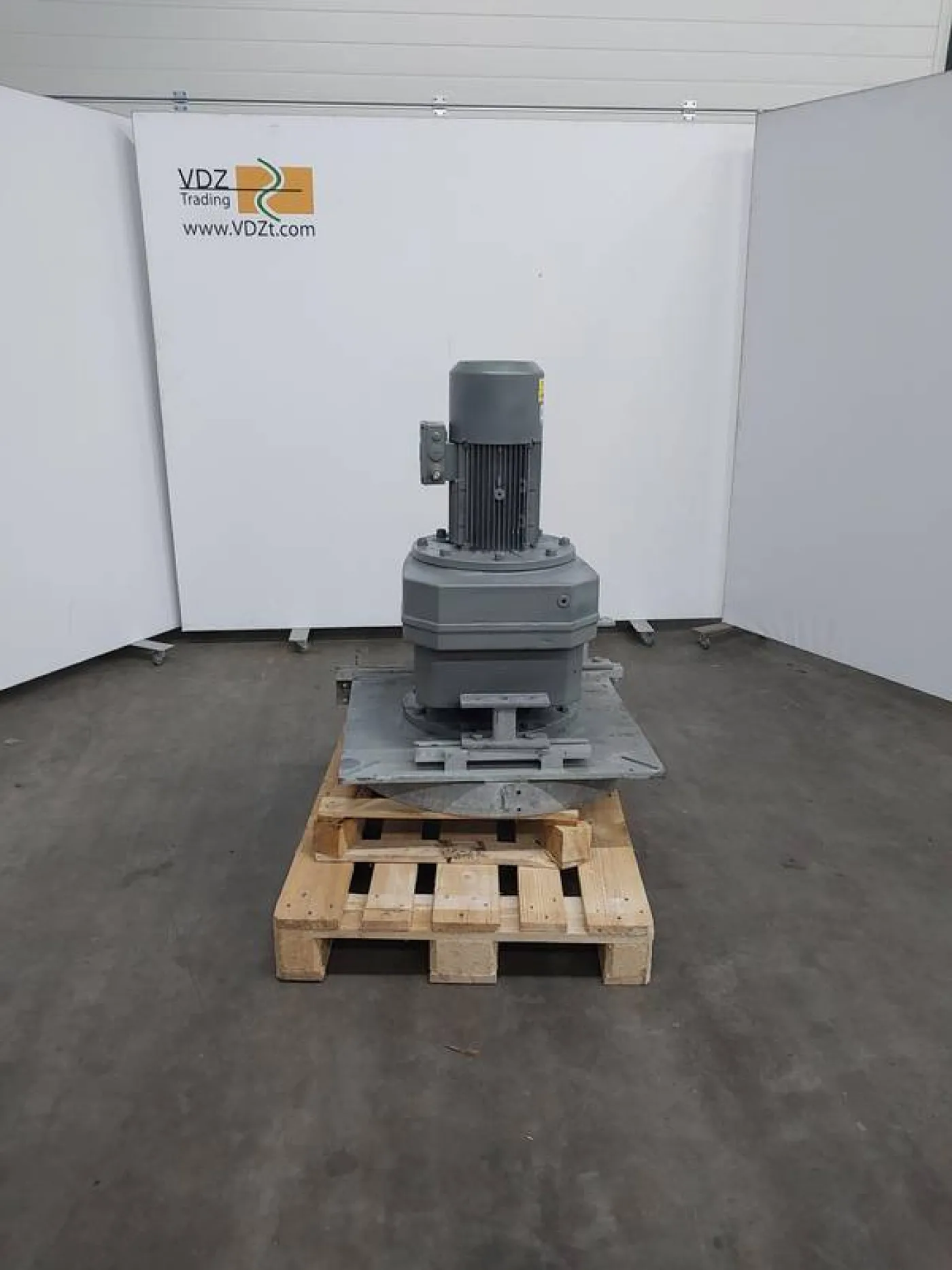 Drivewheel for birail conveyor - 3