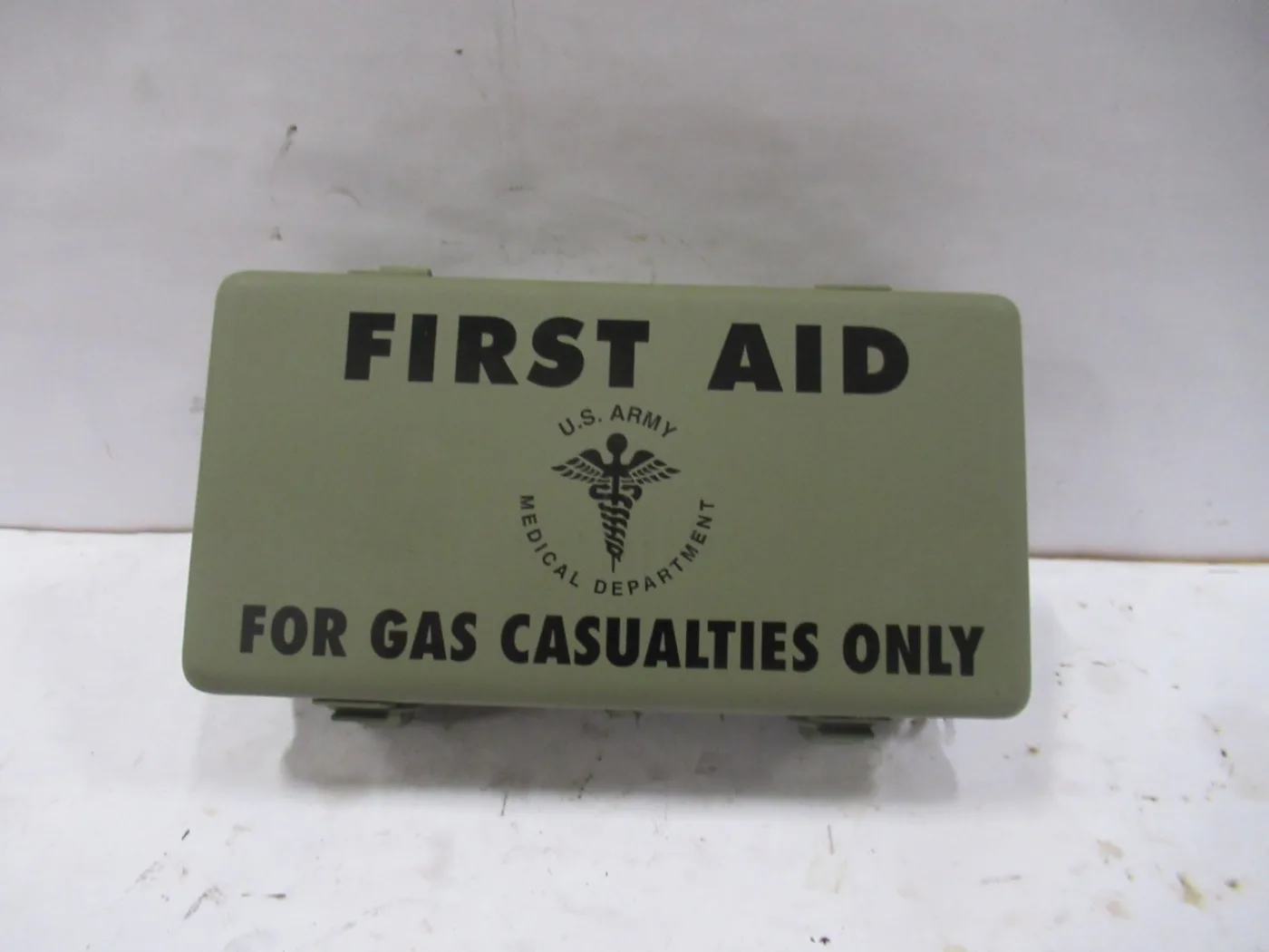 First aid box (Gas casualties) - 1