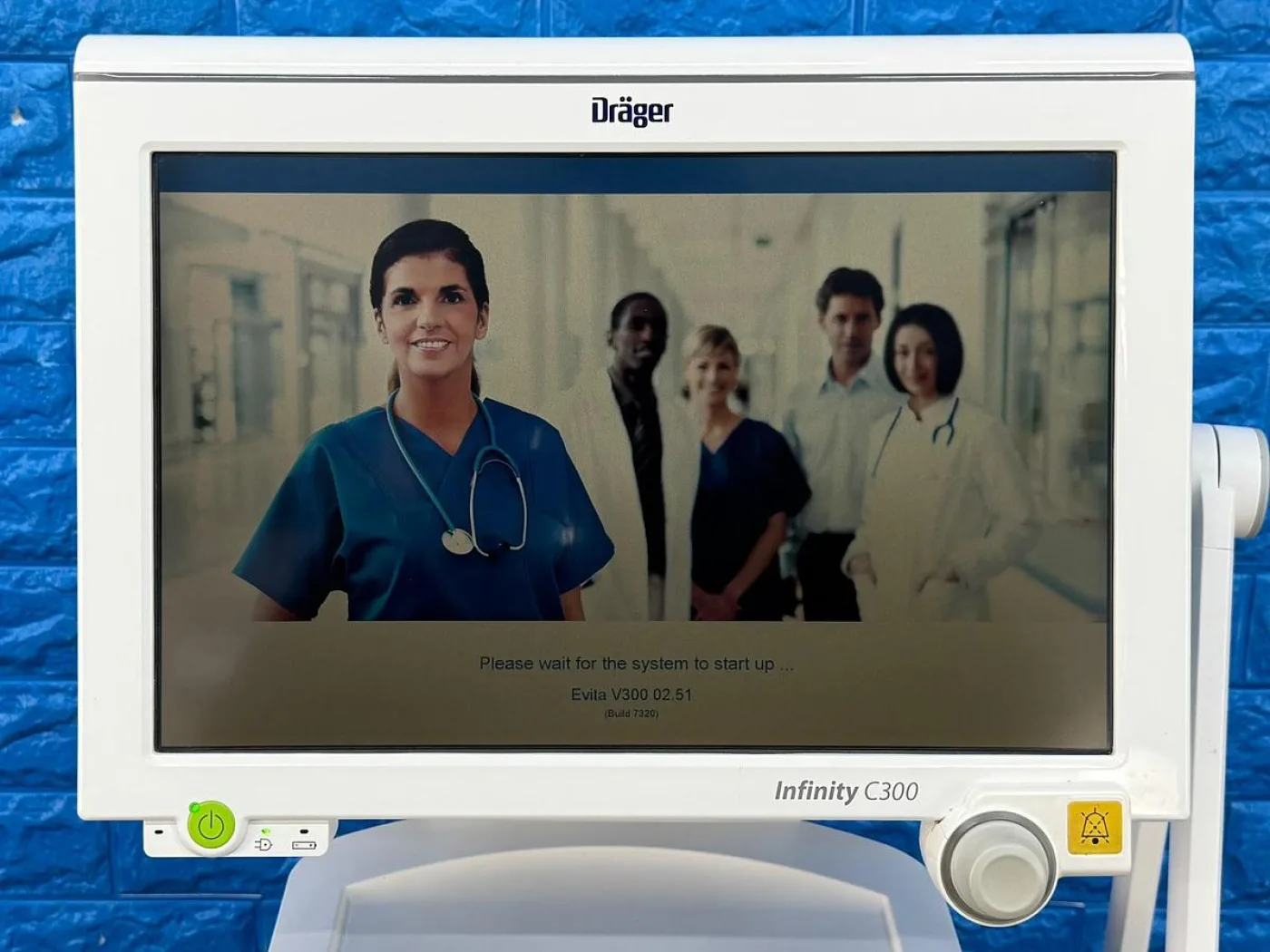 Drager Evita V300 Ventilator Hours: 21823 YOM: 2014 - 3