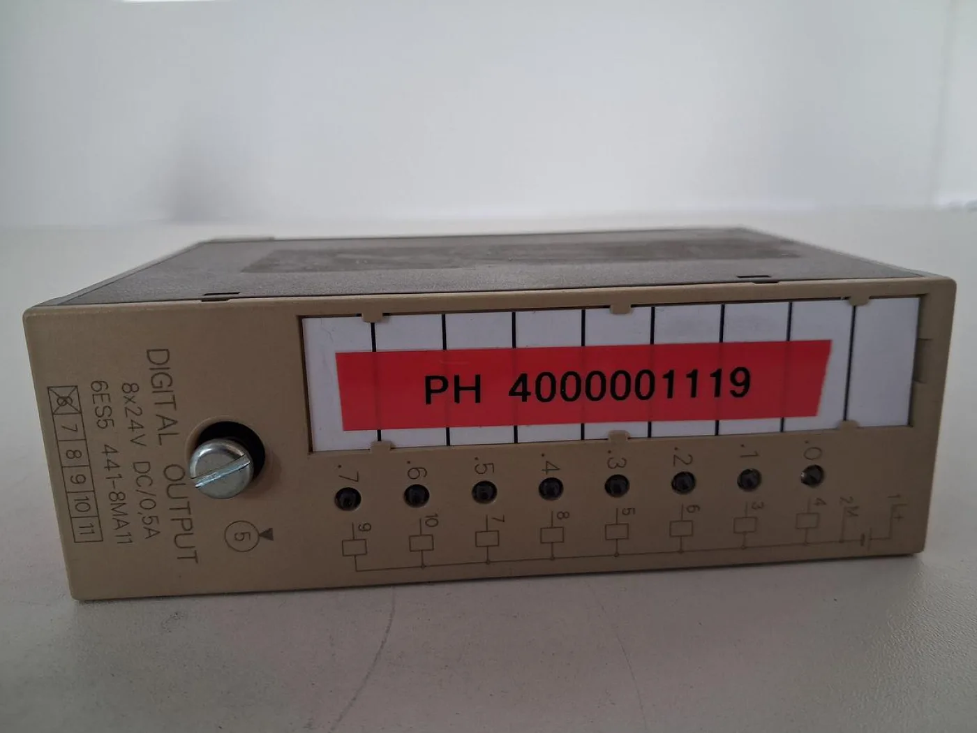 Siemens SIMATIC S5 6ES5 441-8MA11 Digital Output Module - 5