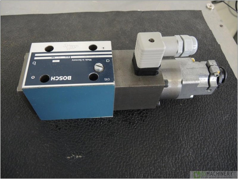 1995 BOSCH 0 811 403 001 AI2197