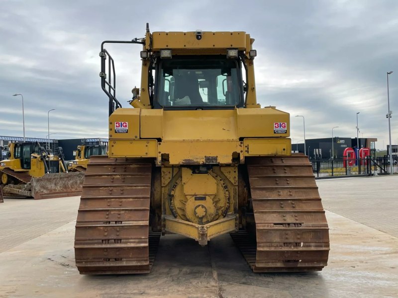 Caterpillar D6T LGP
