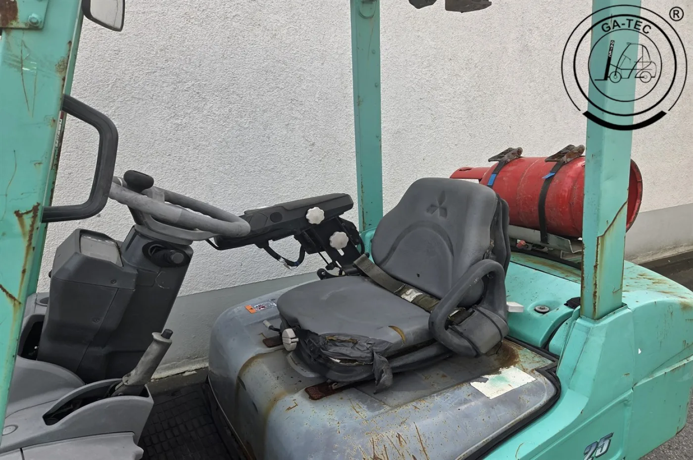 Mitsubishi FG25T - 8