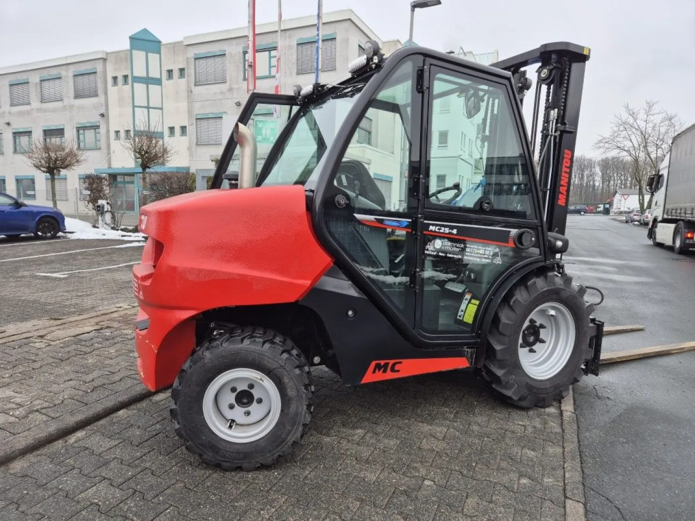 Manitou MC 25-4 ST5B S1 - 2