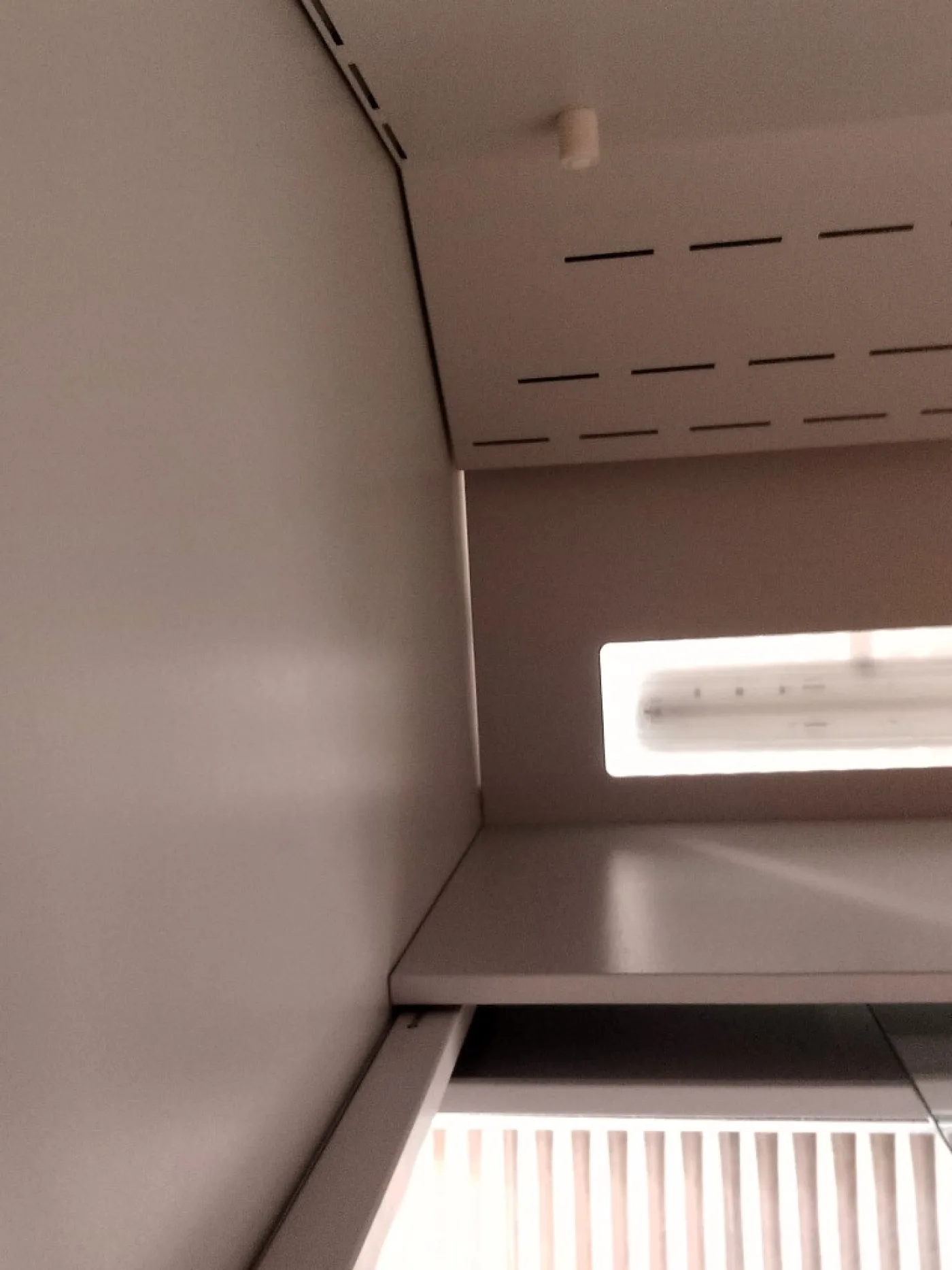 CAPPA CHIMICA AD ESPULSIONE – INTERLAB - 4