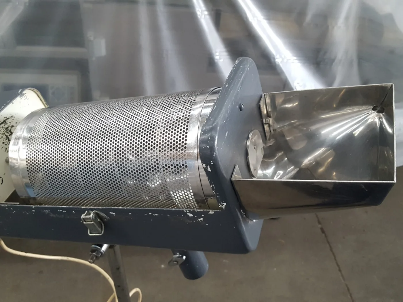 DEPOLVERIZZATORE PER COMPRESSE – MANESTY MOD. 25 - 6