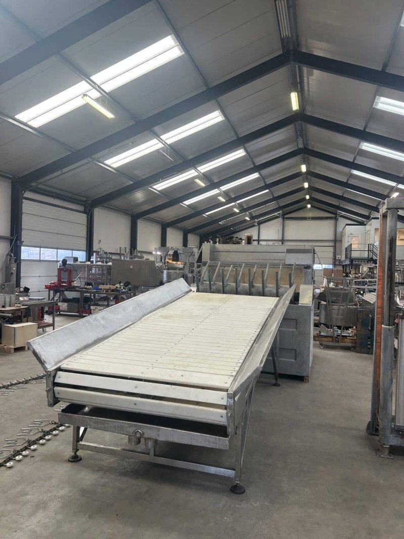 Pig bleeding conveyor, Hubert Haas