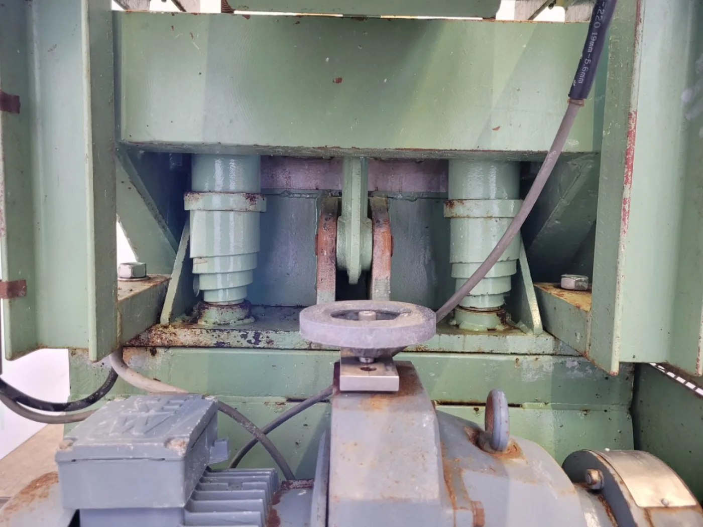 Karl Merz LWBP 2-2 - Roll breaker - 4