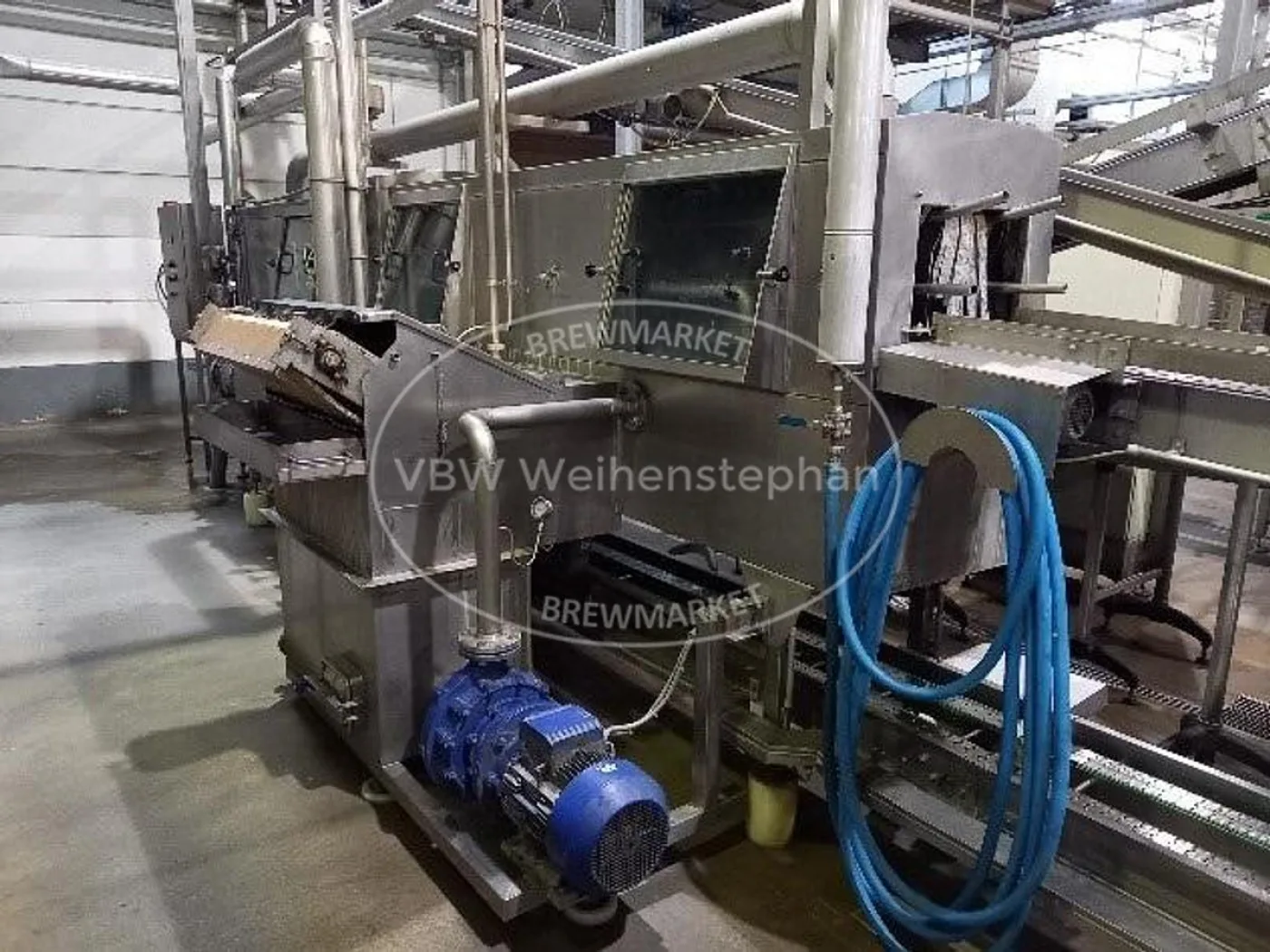 Crate cleaning system - 6