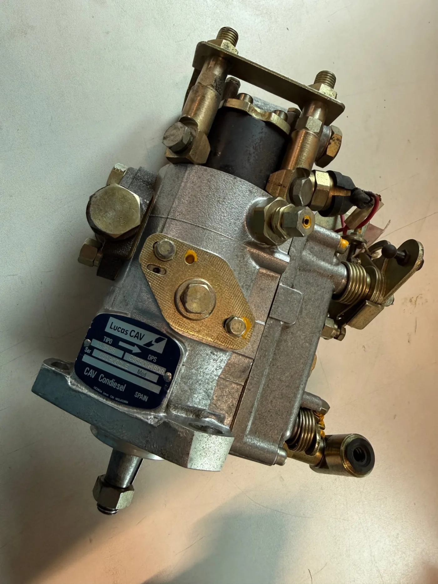 Injectiepomp Lucas 2.5L Diesel (nieuw) - 7