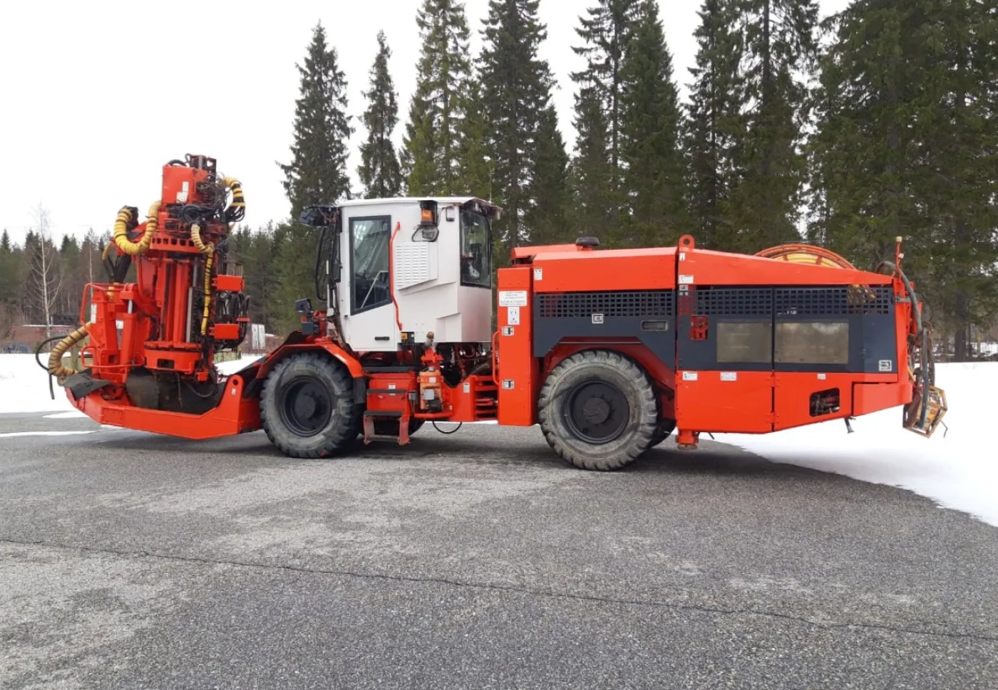 Sandvik DL421 Underground Rock Drill - 6