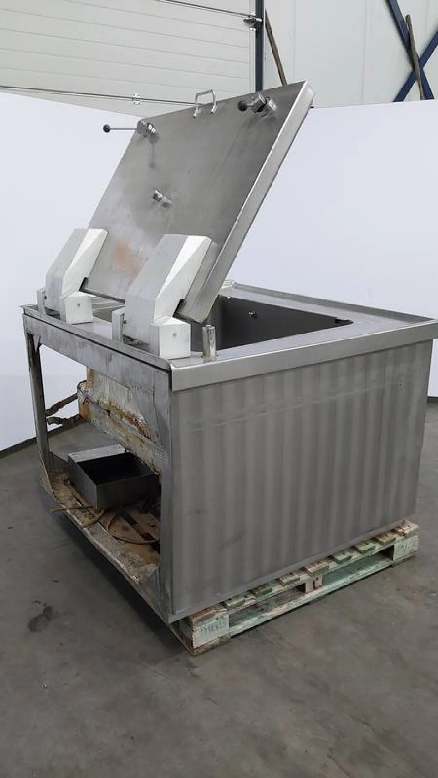 Cooking vessel - 5