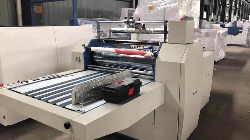 Máquina Semiautomática de Laminado JDSYFMB-720/950/1100