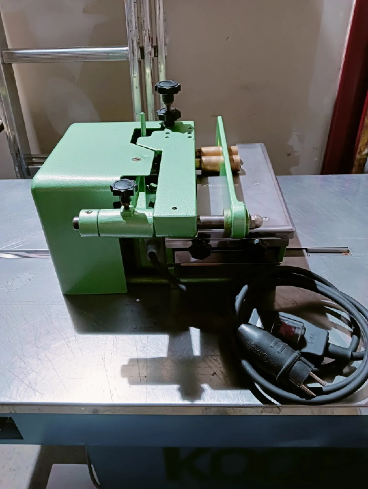Kantenanleimmaschine Sumbel Perkeo 60 - 3