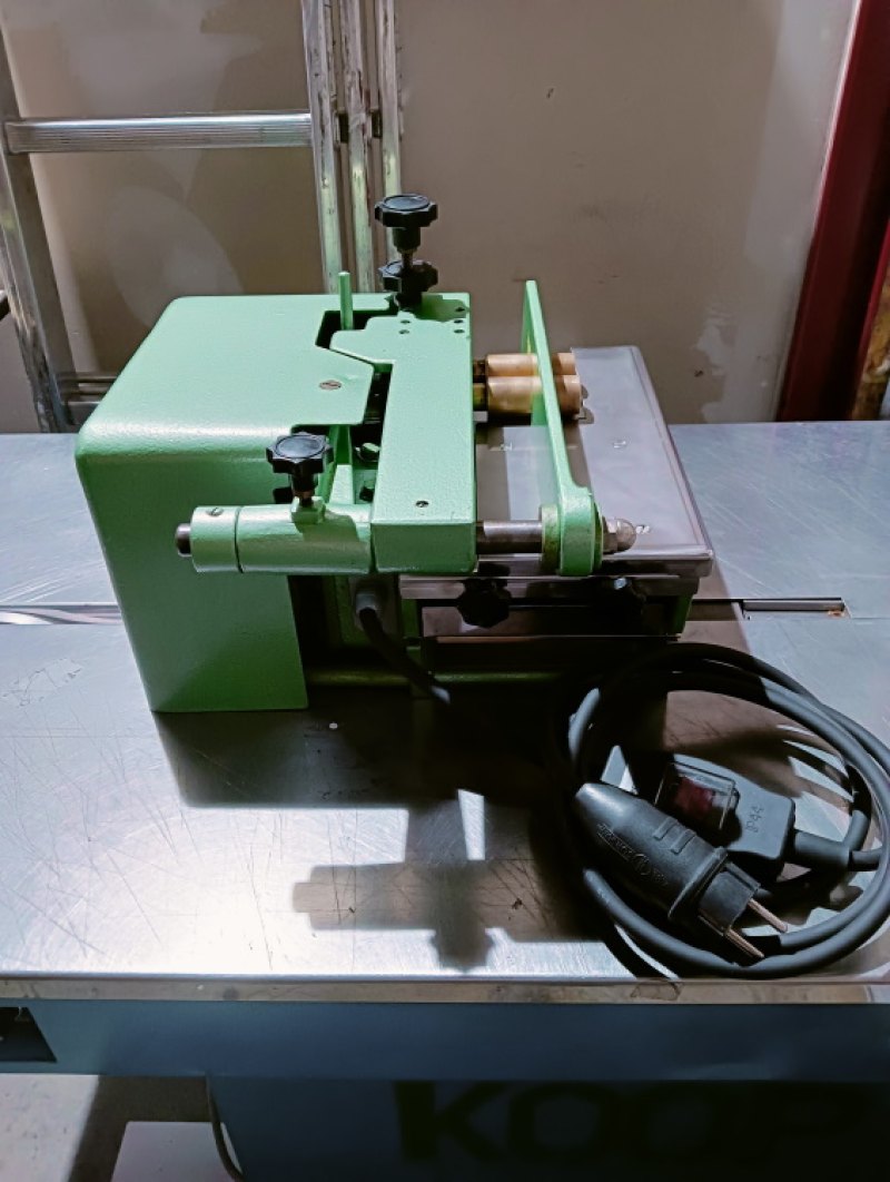 Kantenanleimmaschine Sumbel Perkeo 60