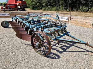 Ransomes TS 69 6 Furrow Trailing Plough
