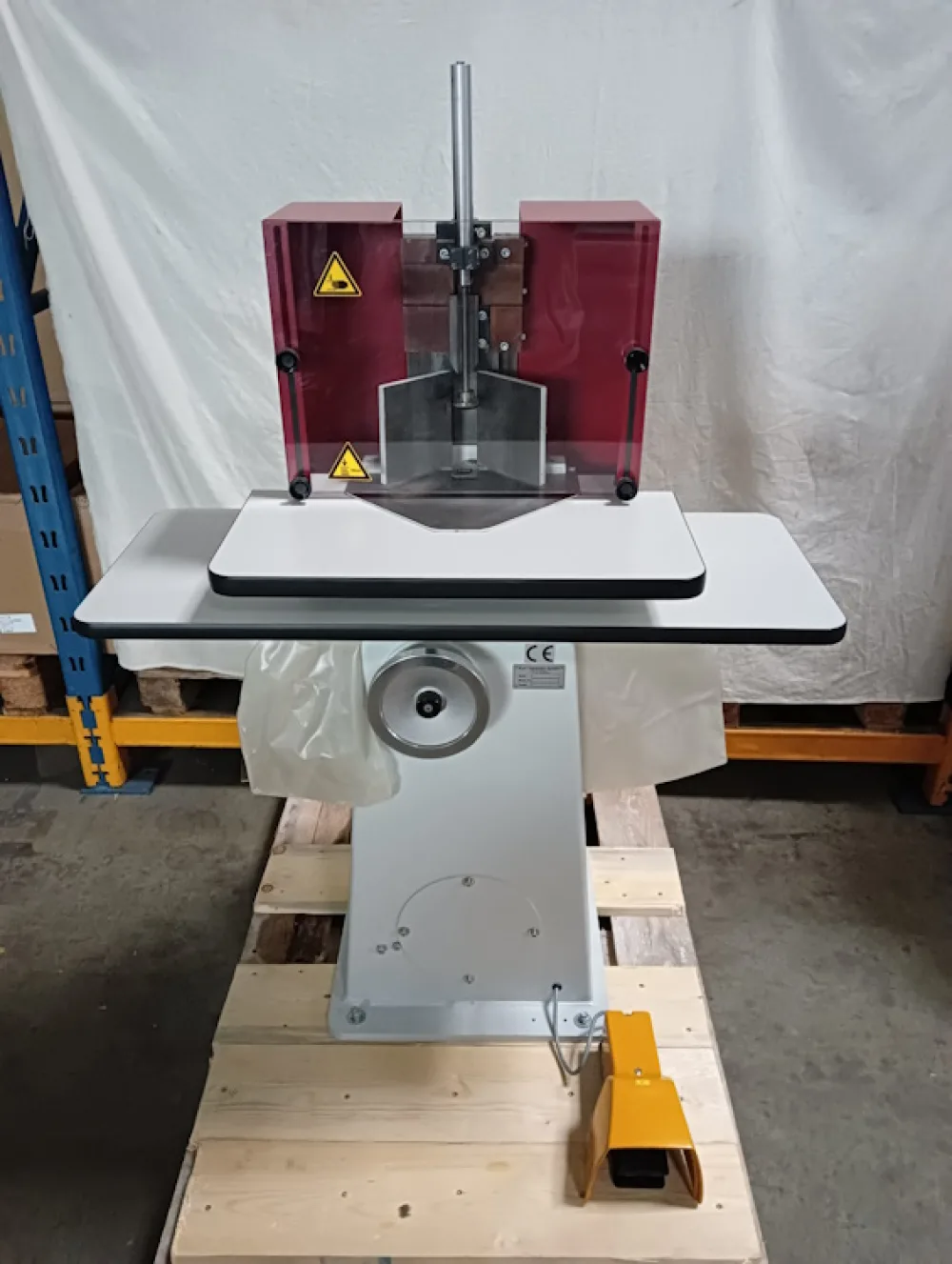 Corner rounding machine Tränklein EK-100