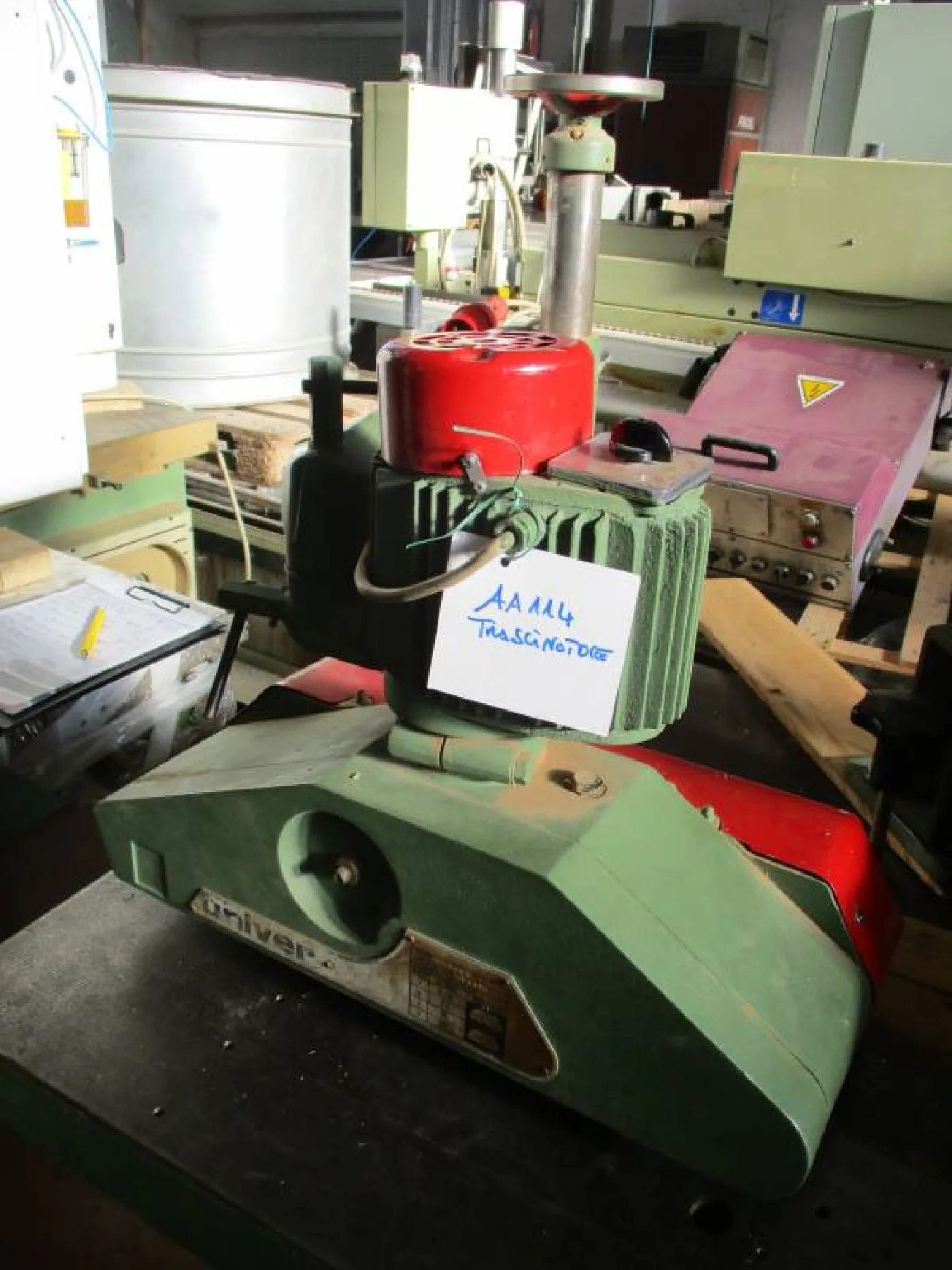 TRASCINATORE UNIVER A 4 RUOTE TIPO 1400 - 2