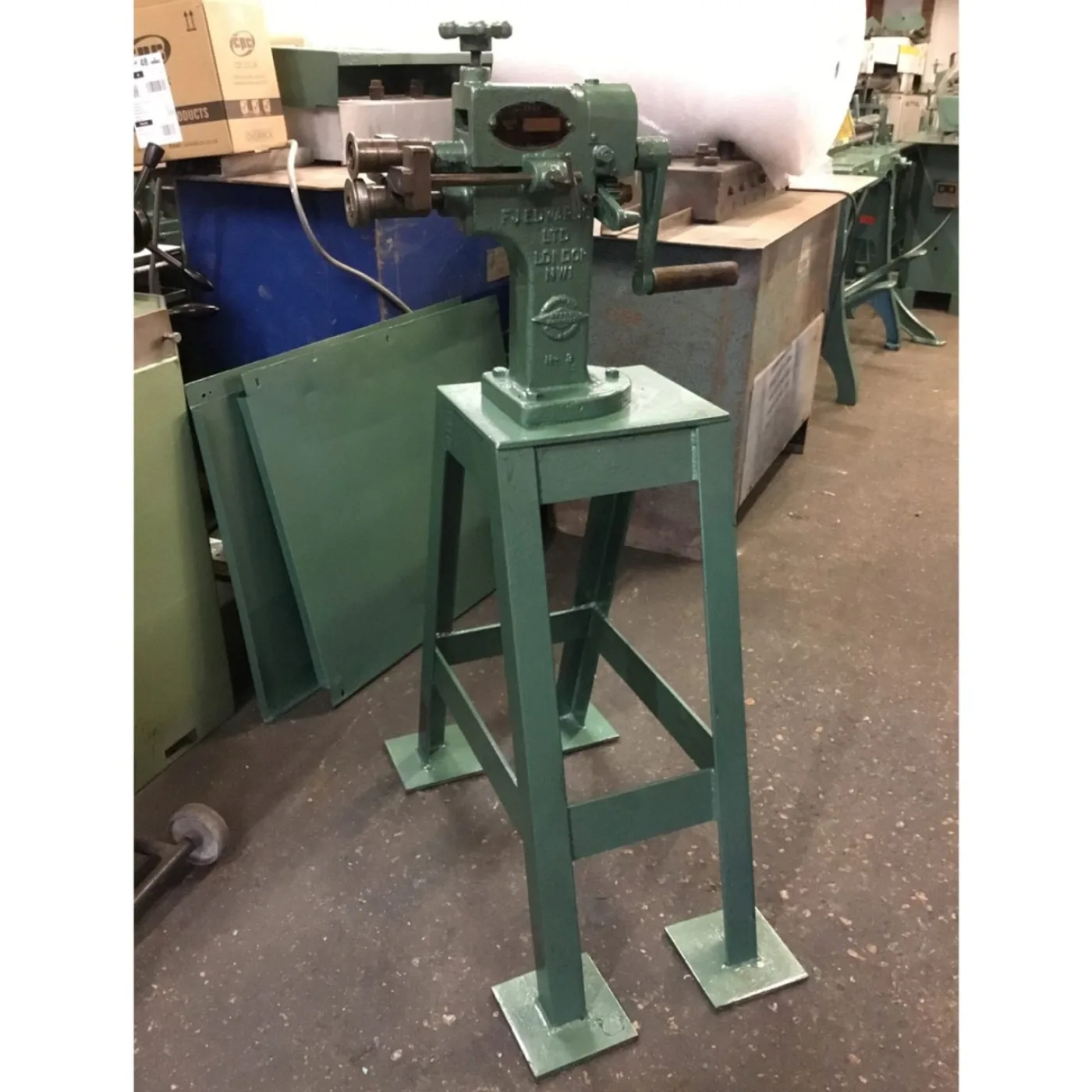 EDWARDS No.3 Hand Swager On Stand 190mm - WNS - W. Neal Services Ltd - 1