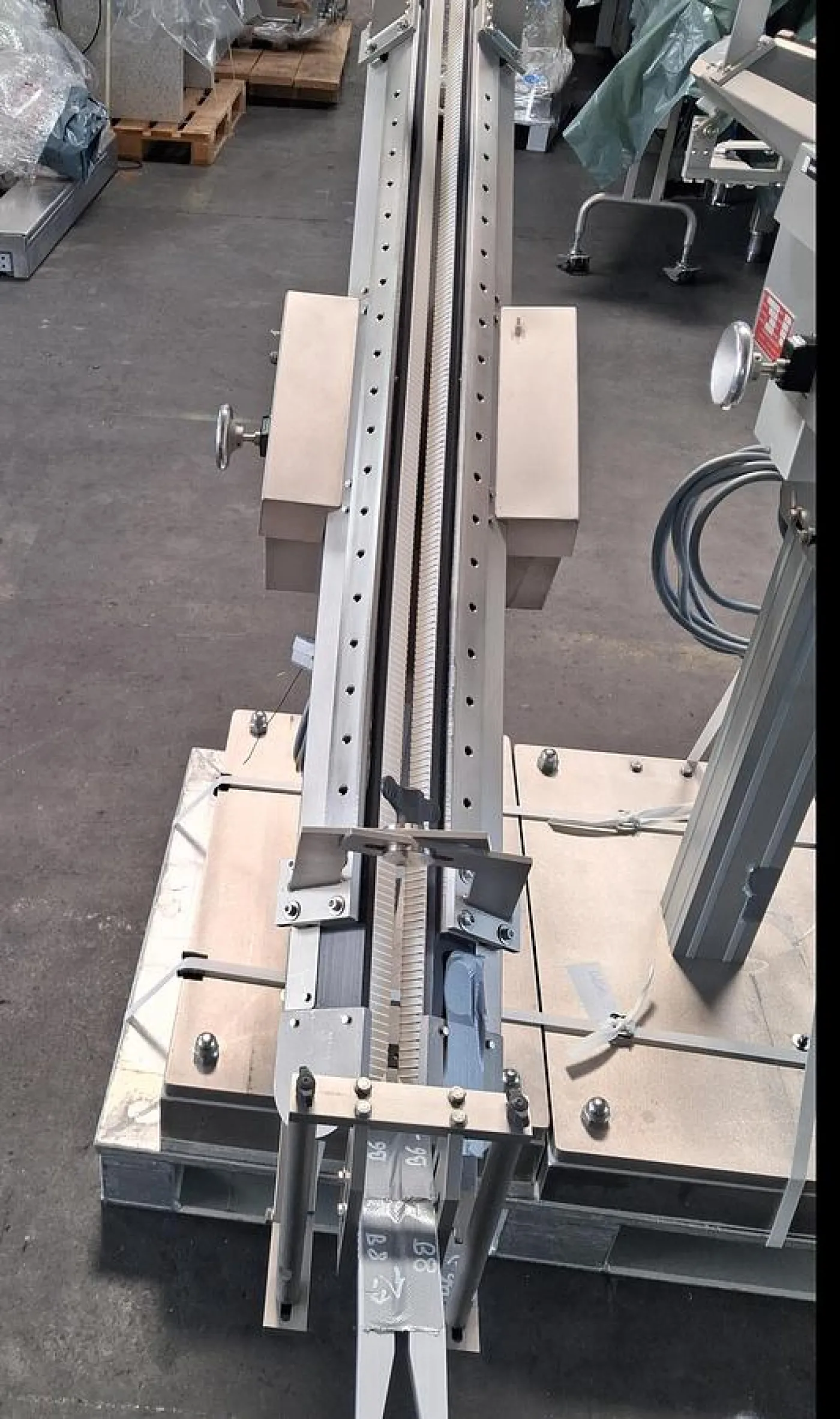 Inova Pharma Systems STS 1500 Edelstahl Zuführ- und Transportsystem - 3