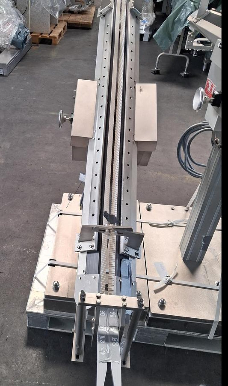 Inova Pharma Systems STS 1500 Edelstahl Zuführ- und Transportsystem