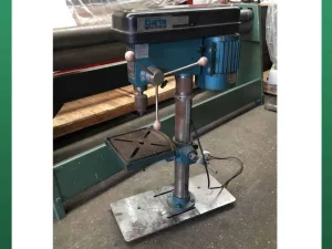 CLARKE Bench Mounted Pillar Drill Press (PD04) - WNS - W. Neal Services Ltd
